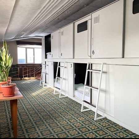 Capsule Hotel Technocave Бишкек Екстериор снимка