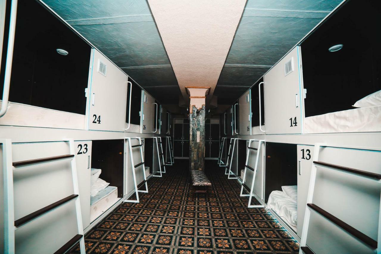 Capsule Hotel Technocave Бишкек Екстериор снимка