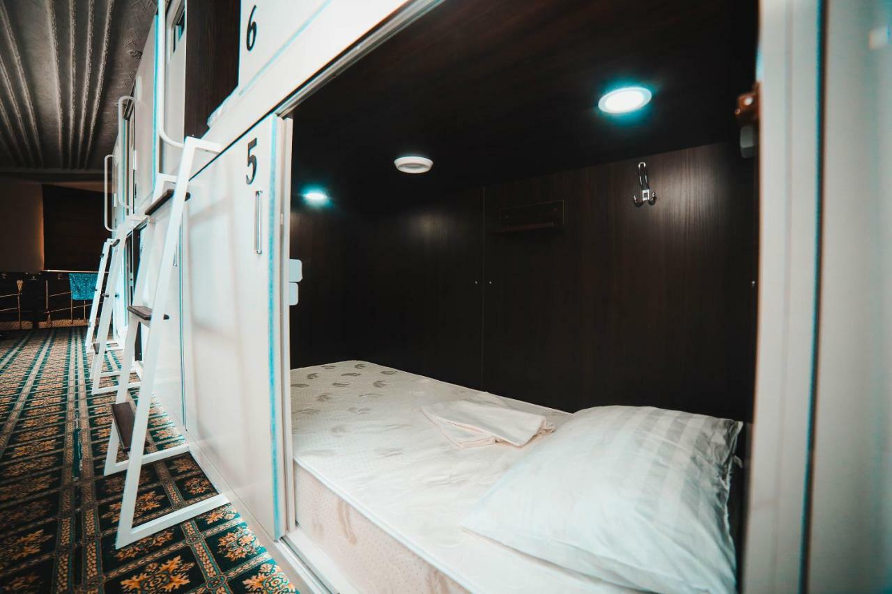 Capsule Hotel Technocave Бишкек Екстериор снимка